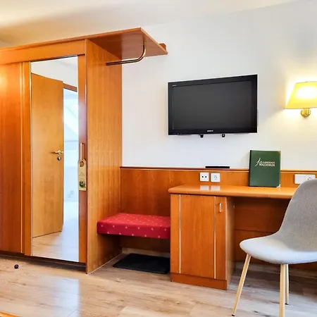 Waldesruh Hotel 3*