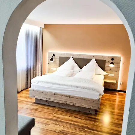 Hotel Waldesruh 3*