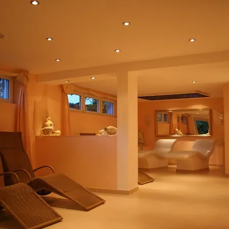 ホテル ランドハウス ヴァルデスルー 3*