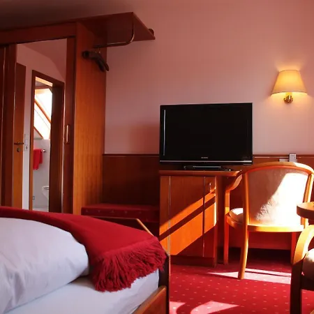 Hotel Waldesruh 3*